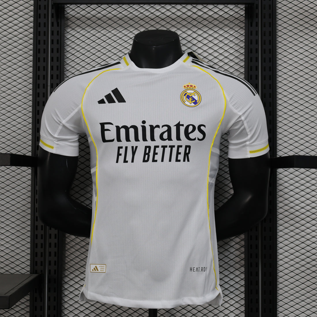 Maillot version joueur  domicile Real Madrid